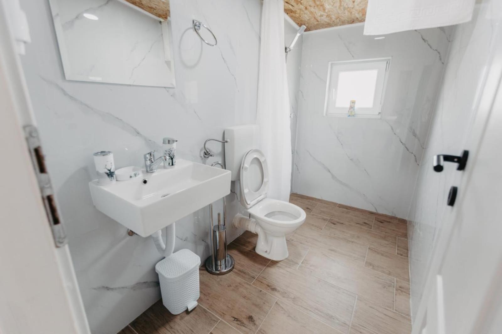 Apartmani Rosa Nevesinje Exteriör bild